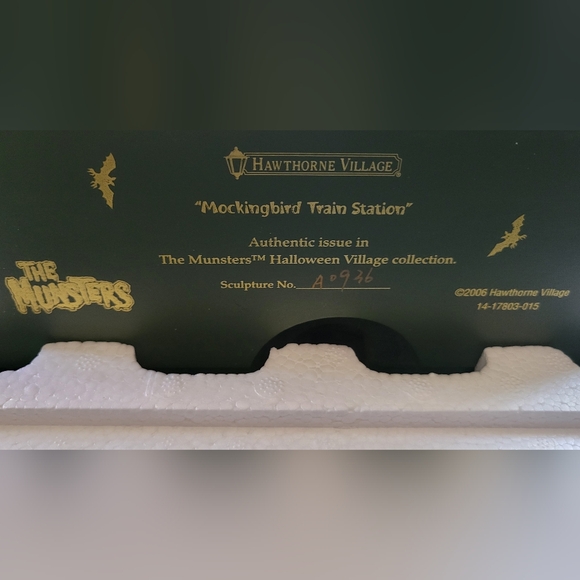 The Munsters Mockingbird Train Station by the Bradford exchange. NWOT. - Picture 9 of 9